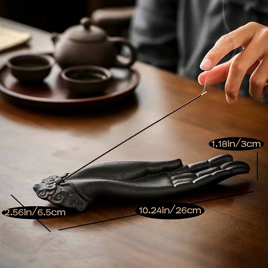 置物 Dime Chilling Incense Holder Dime Chilling Incense Holder🧸 Good Design for @vincent.mtl